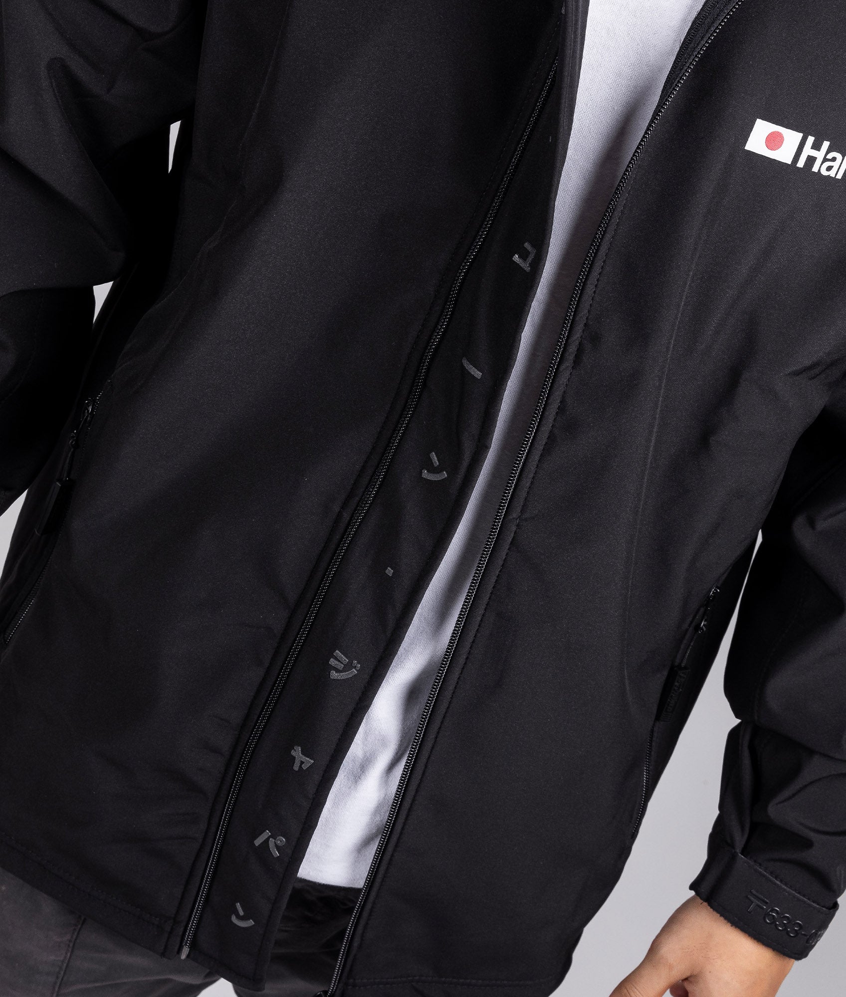 Hardtuned Softshell Circuit Jacket - Image 8